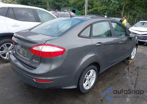2019 Ford Fiesta Se z USA, uszkodzony, nr VIN 3FADP4BJ9KM117561